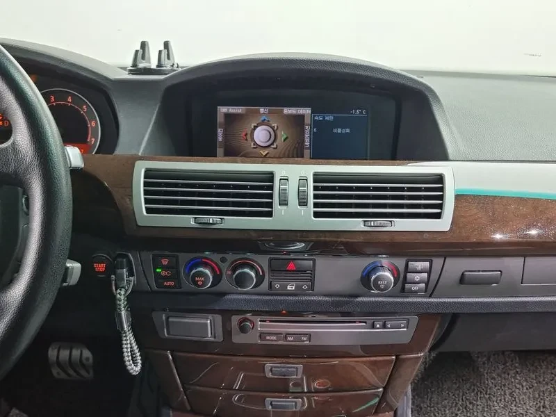 BMW 740 LI, снимка 14 - Автомобили и джипове - 55204869