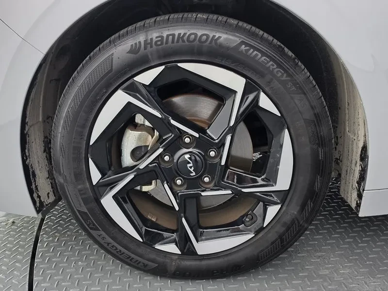 Kia K5 2.0 Lpi Prestige, снимка 5 - Автомобили и джипове - 55738870