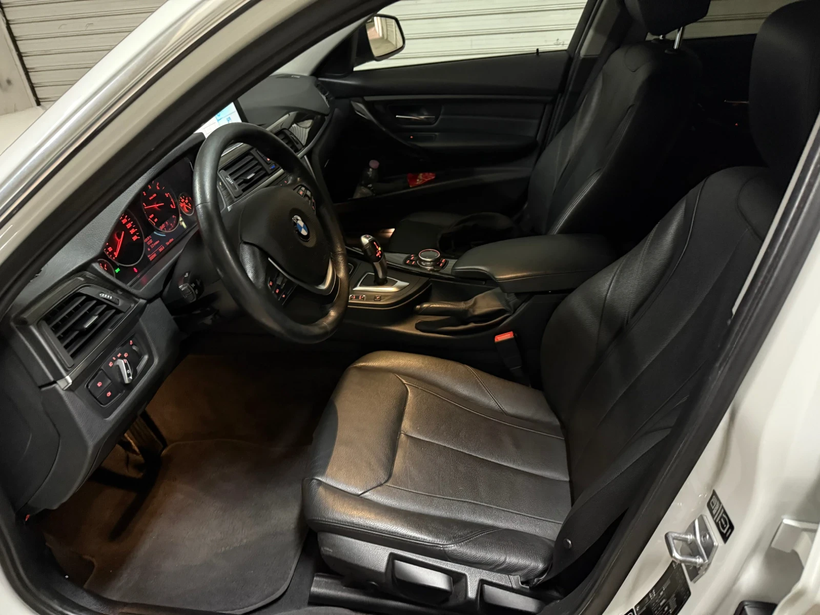 BMW 320 xDrive Luxury Head-Up CarPlay - изображение 10