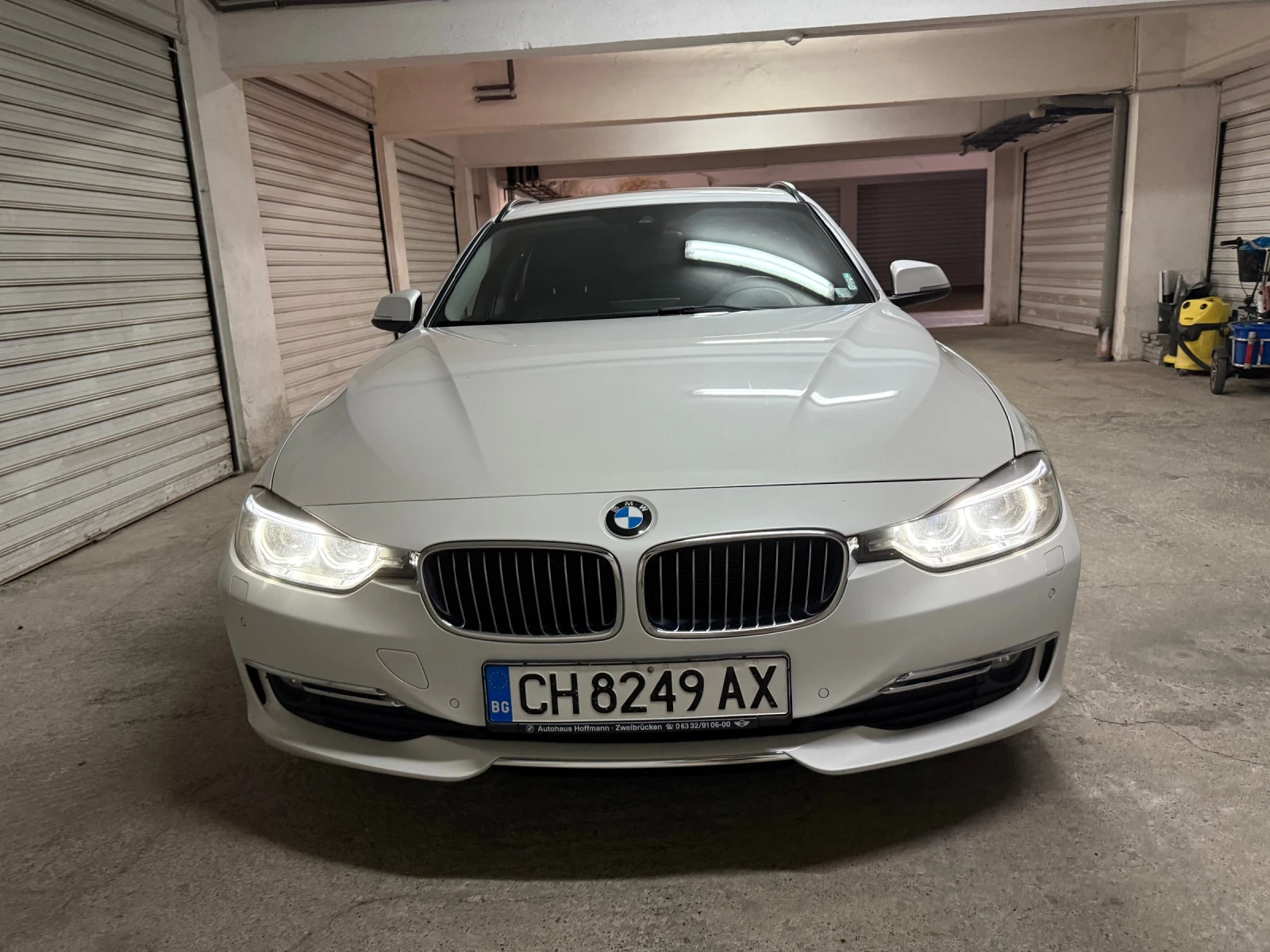 BMW 320 xDrive Luxury Head-Up CarPlay - изображение 2