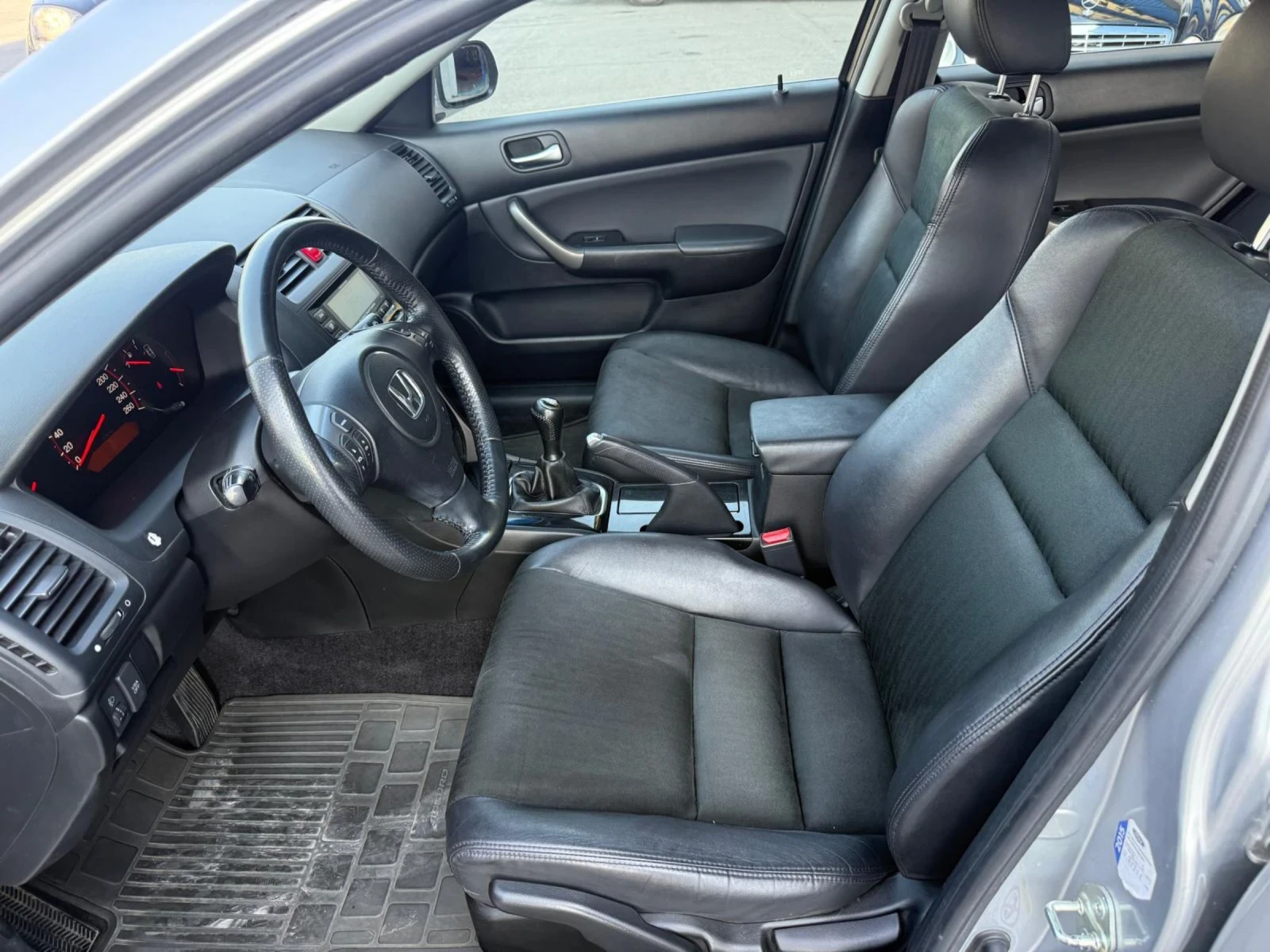 Honda Accord 2.0i FACELIFT | Mobile.bg   14