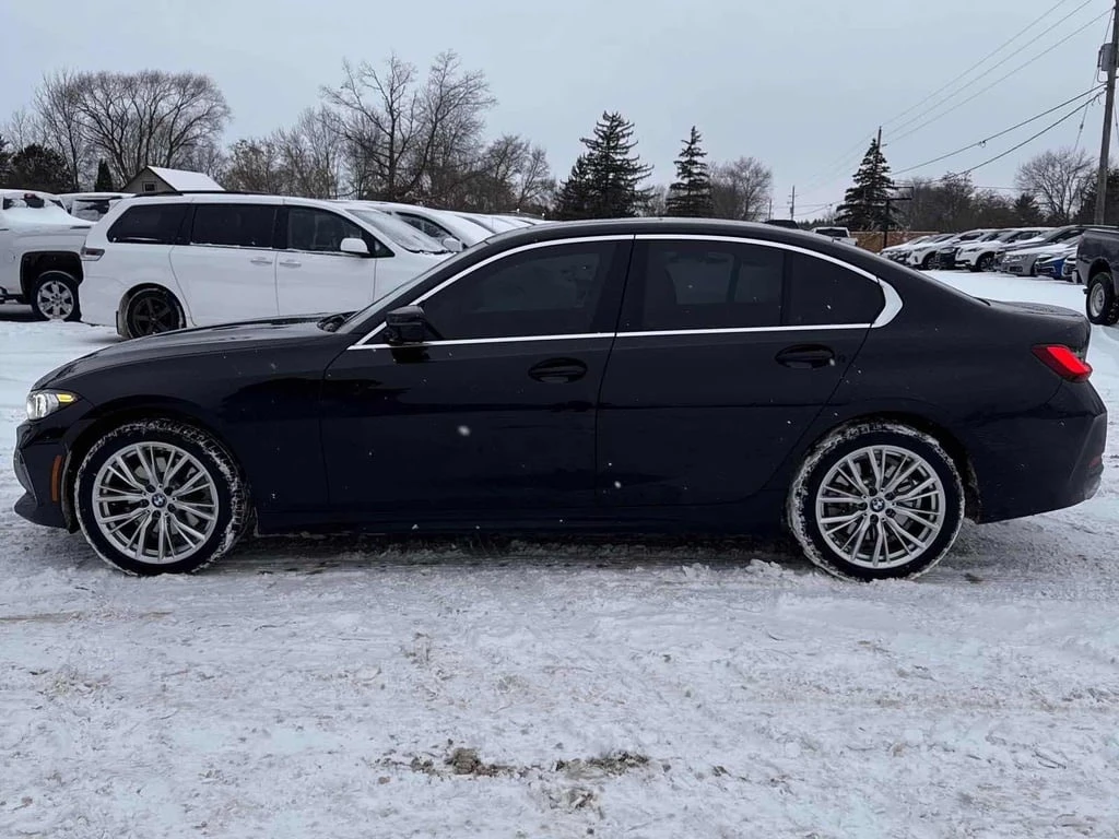 BMW 330 330i xDrive  CARFAX | Mobile.bg � ����������� 2