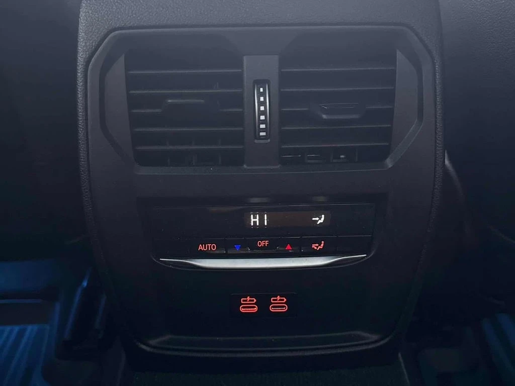 BMW 330 330i xDrive  CARFAX | Mobile.bg � ����������� 11