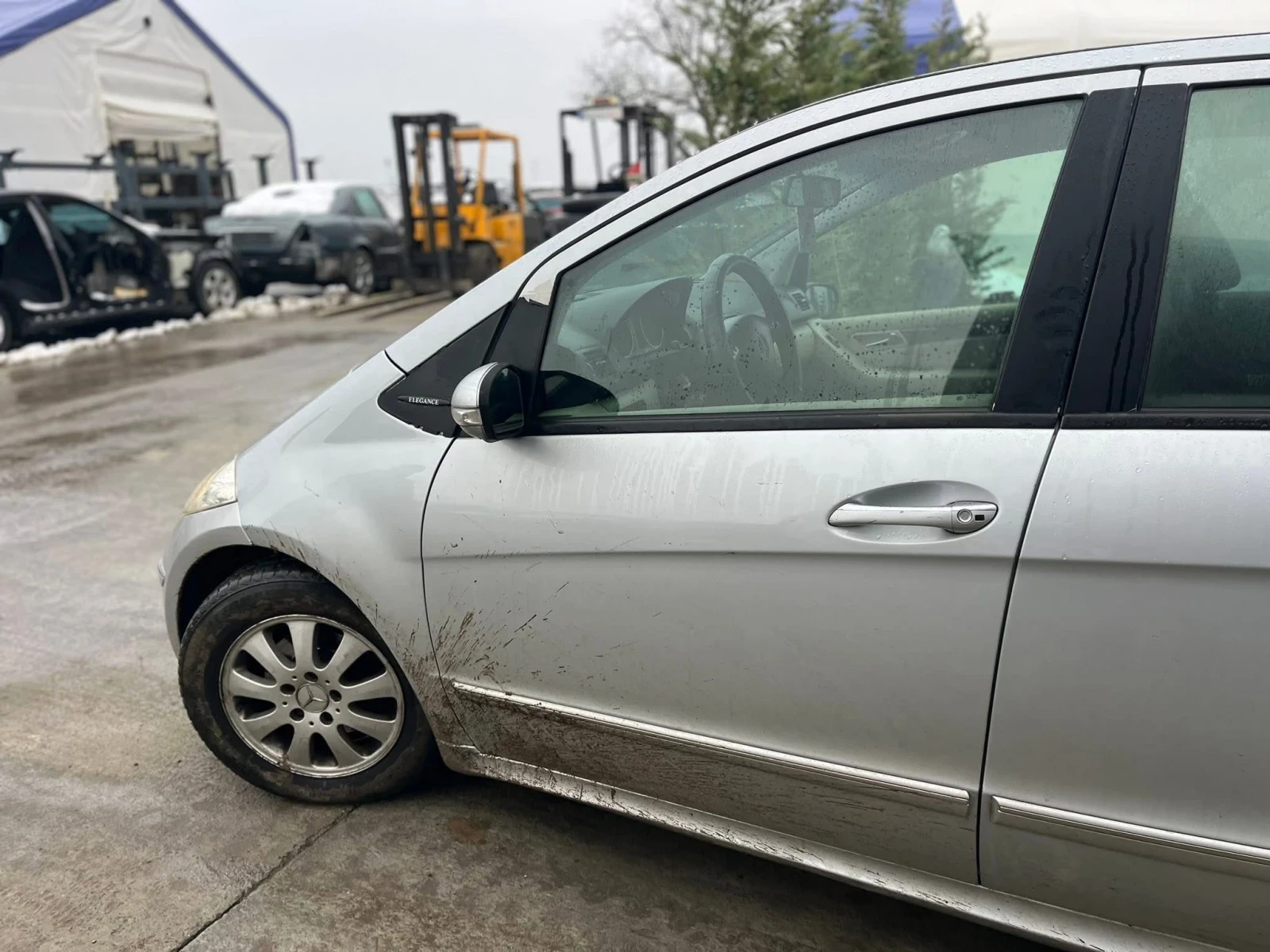 Mercedes-Benz A 180  - изображение 4