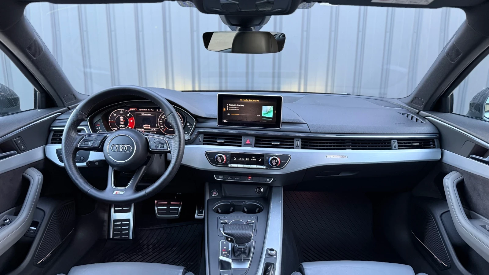 Audi A4 S-LINE QUATTRO DIGITAL COCKPIT , снимка 8 - Автомобили и джипове - 53804147