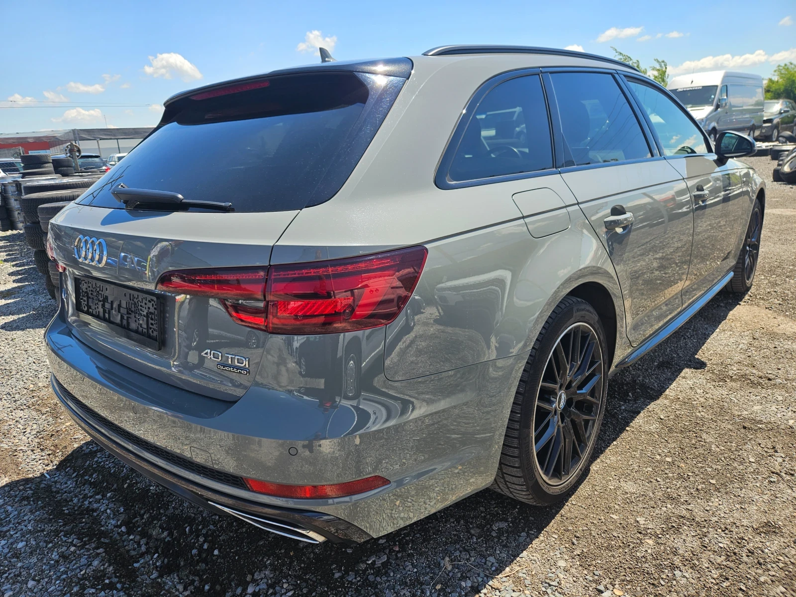 Audi A4 2.0TDi 4х4 sline, снимка 4 - Автомобили и джипове - 54596637