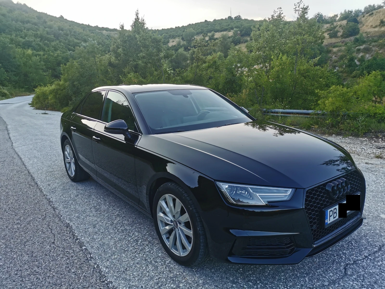 Audi A4 2.0TFSI quattro, снимка 3 - Автомобили и джипове - 54860142