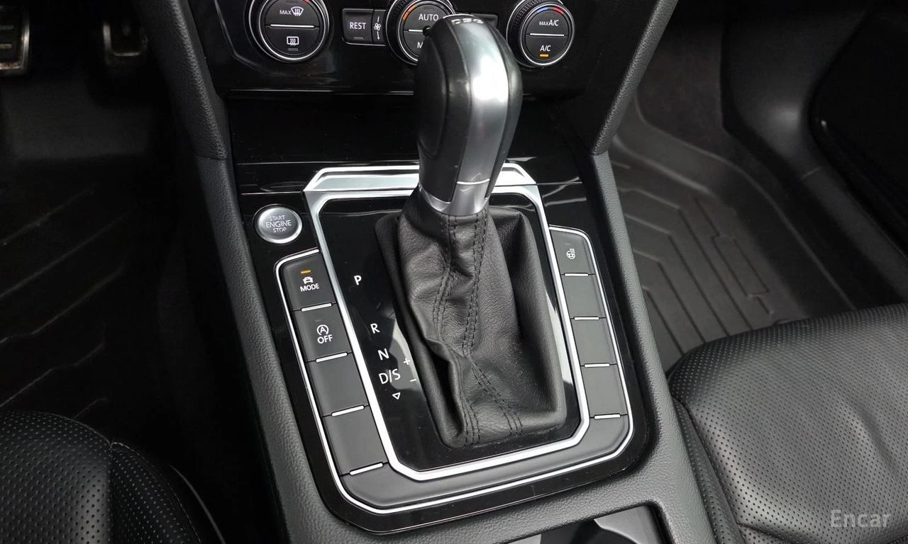 VW Arteon 2.0 TDI Prestige | 360 КАМЕРА | ОБДУХВАНЕ | , снимка 9 - Автомобили и джипове - 54860611