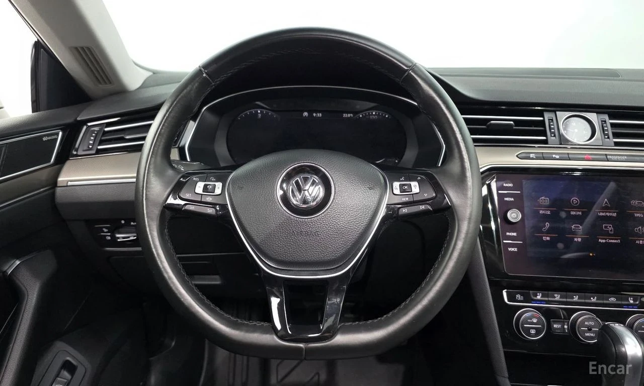 VW Arteon 2.0 TDI Prestige | 360 КАМЕРА | ОБДУХВАНЕ | , снимка 13 - Автомобили и джипове - 54860611