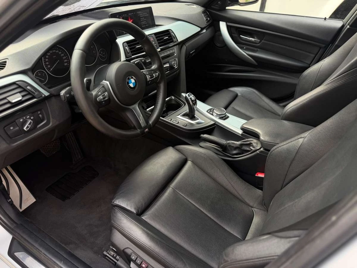 BMW 335 M PCKG / Harman Kardon / БЕЗ УДАРИ / ЦЕНА ДО БГ , снимка 6 - Автомобили и джипове - 54957003
