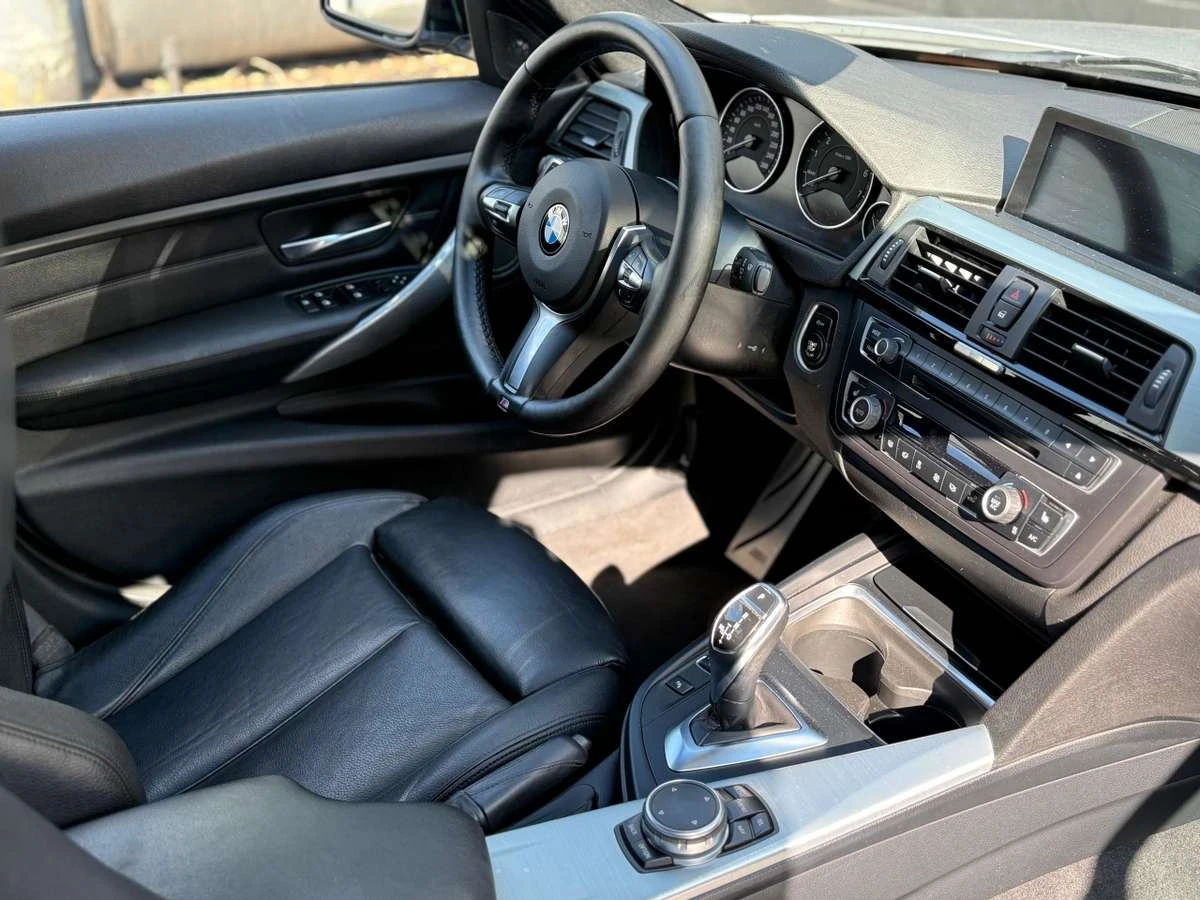 BMW 335 M PCKG / Harman Kardon / БЕЗ УДАРИ / ЦЕНА ДО БГ , снимка 7 - Автомобили и джипове - 54957003