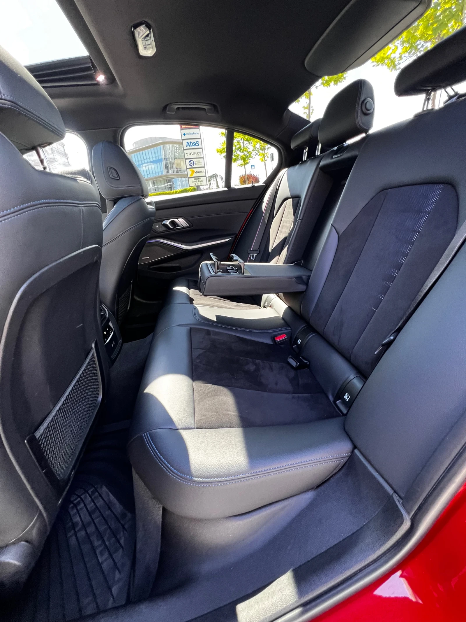 BMW 330 XDrive, снимка 14 - Автомобили и джипове - 55254651