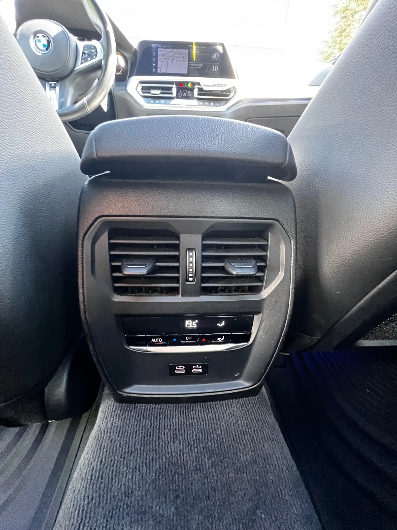 BMW 330 XDrive, снимка 15 - Автомобили и джипове - 55254651