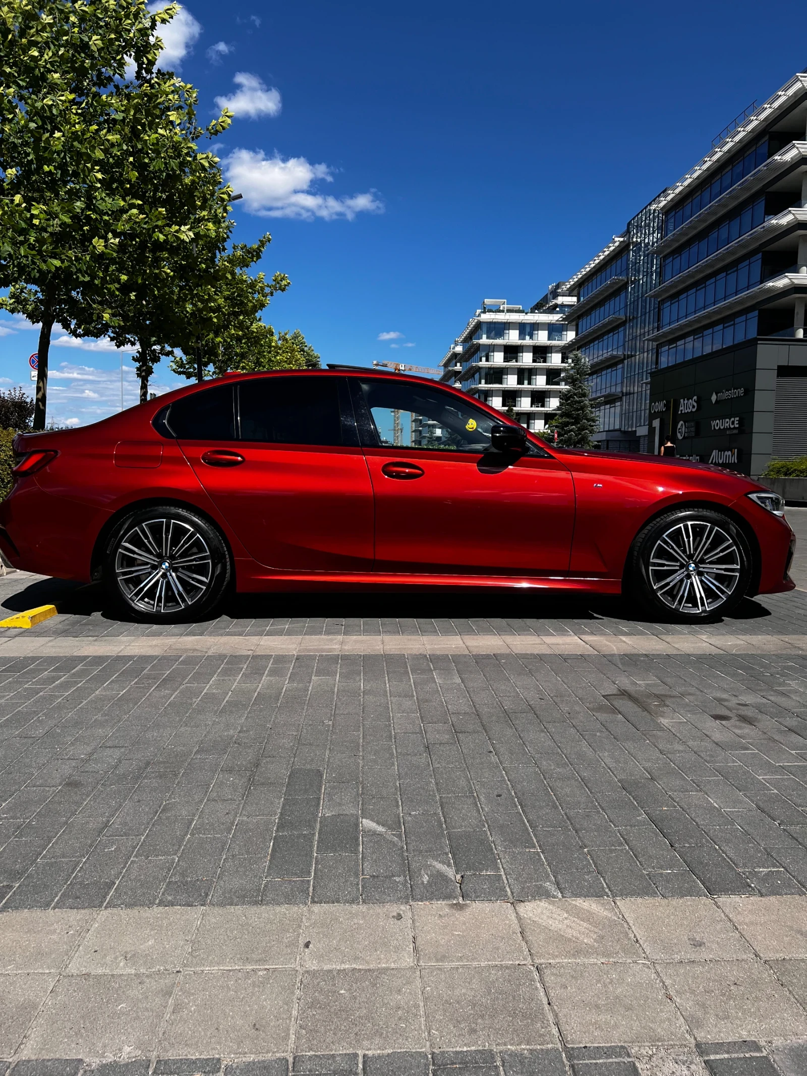 BMW 330 XDrive, снимка 3 - Автомобили и джипове - 55254651