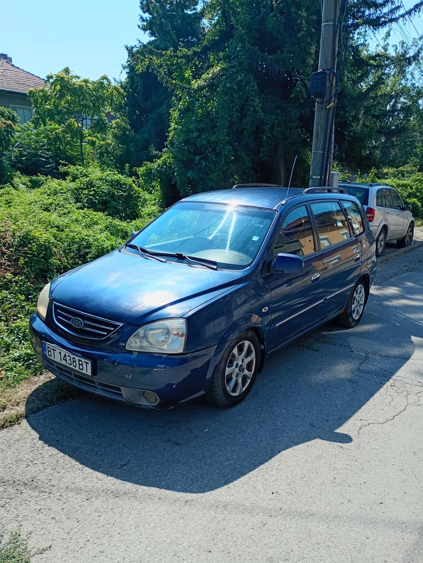 Kia Carens, снимка 16 - Автомобили и джипове - 55725608