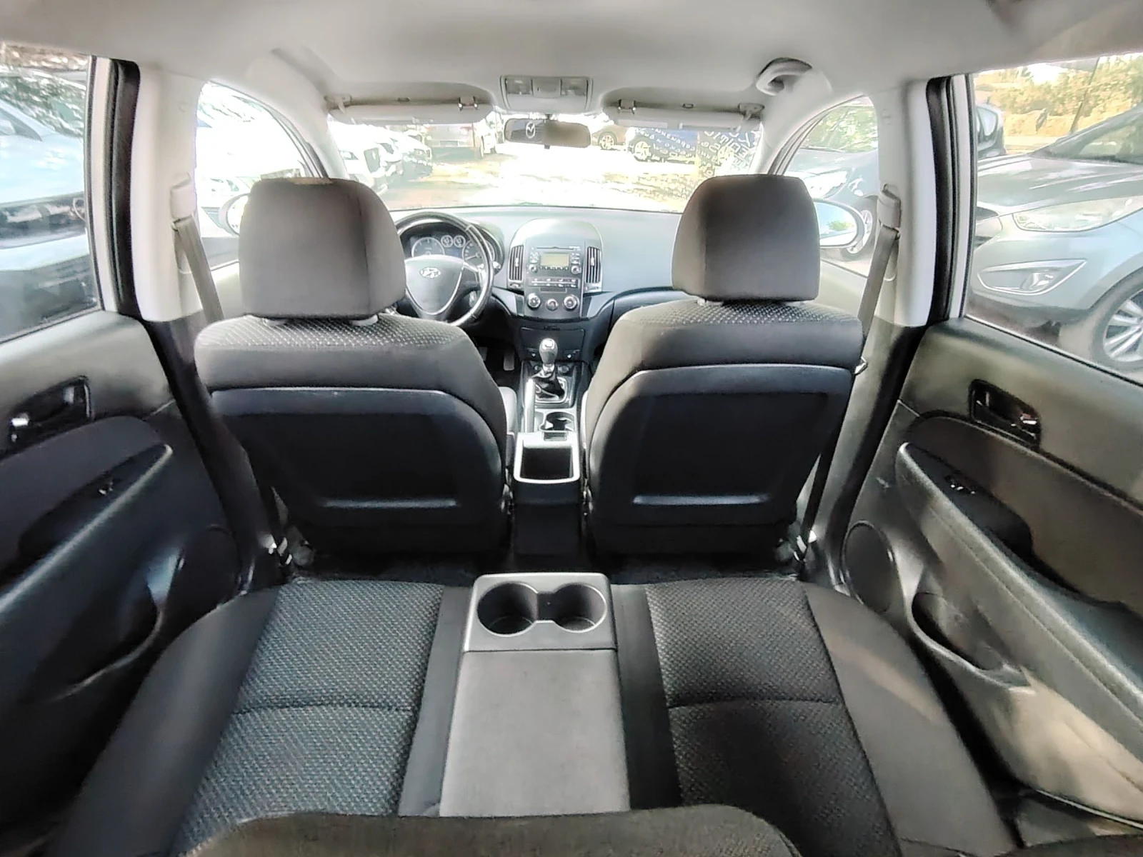 Hyundai I30 Sw 1.6CRD-i/EDITION , снимка 15 - Автомобили и джипове - 55753483