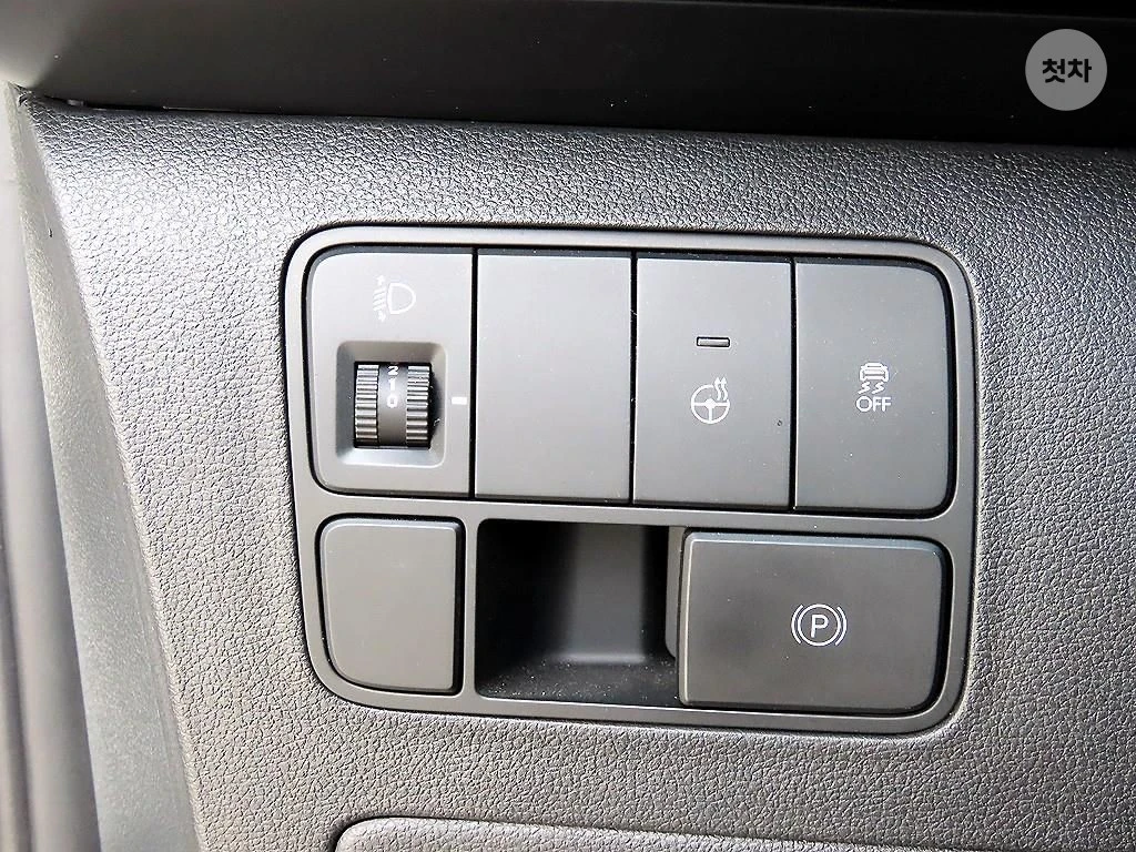 Hyundai Staria INSCRIPTION * FIRST CLASS* FULL MAX * КРАЙНА ЦЕНА*, снимка 11 - Автомобили и джипове - 55950763