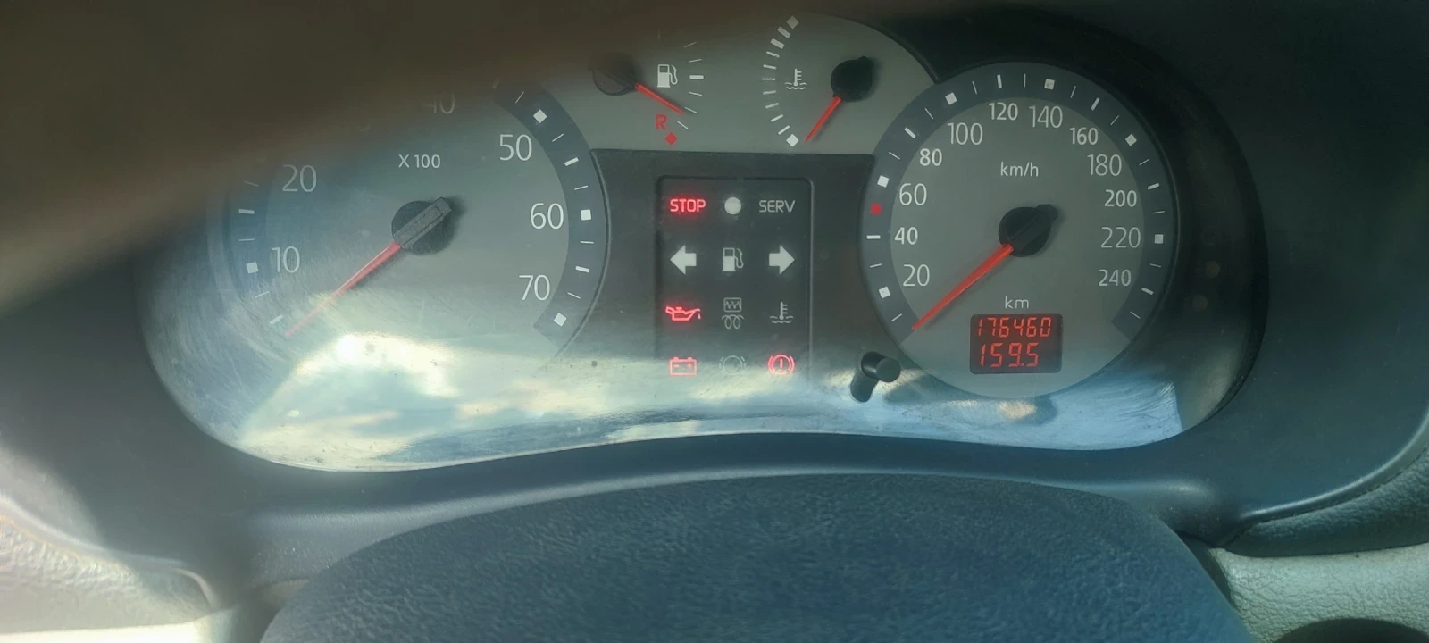 Renault Clio, снимка 6 - Автомобили и джипове - 56070915