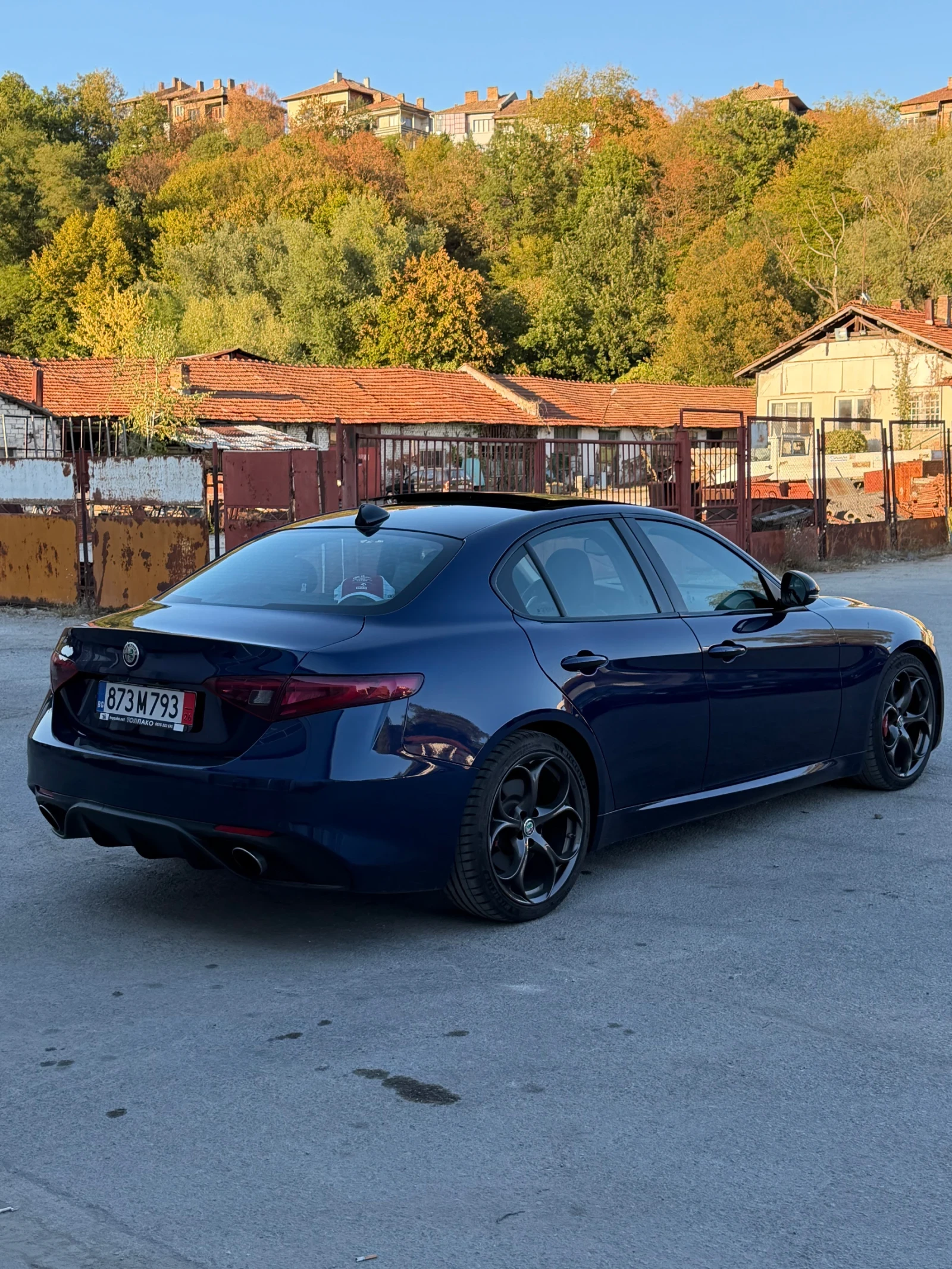 Alfa Romeo Giulia 2.0 Ti, снимка 4 - Автомобили и джипове - 56133138