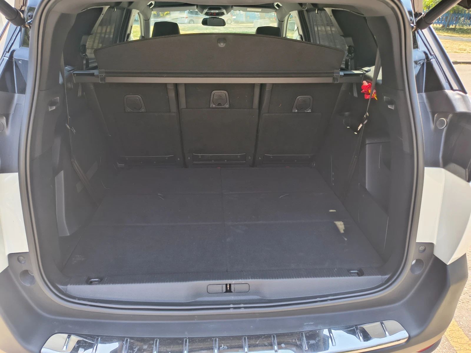 Peugeot 5008, снимка 15 - Автомобили и джипове - 56237721