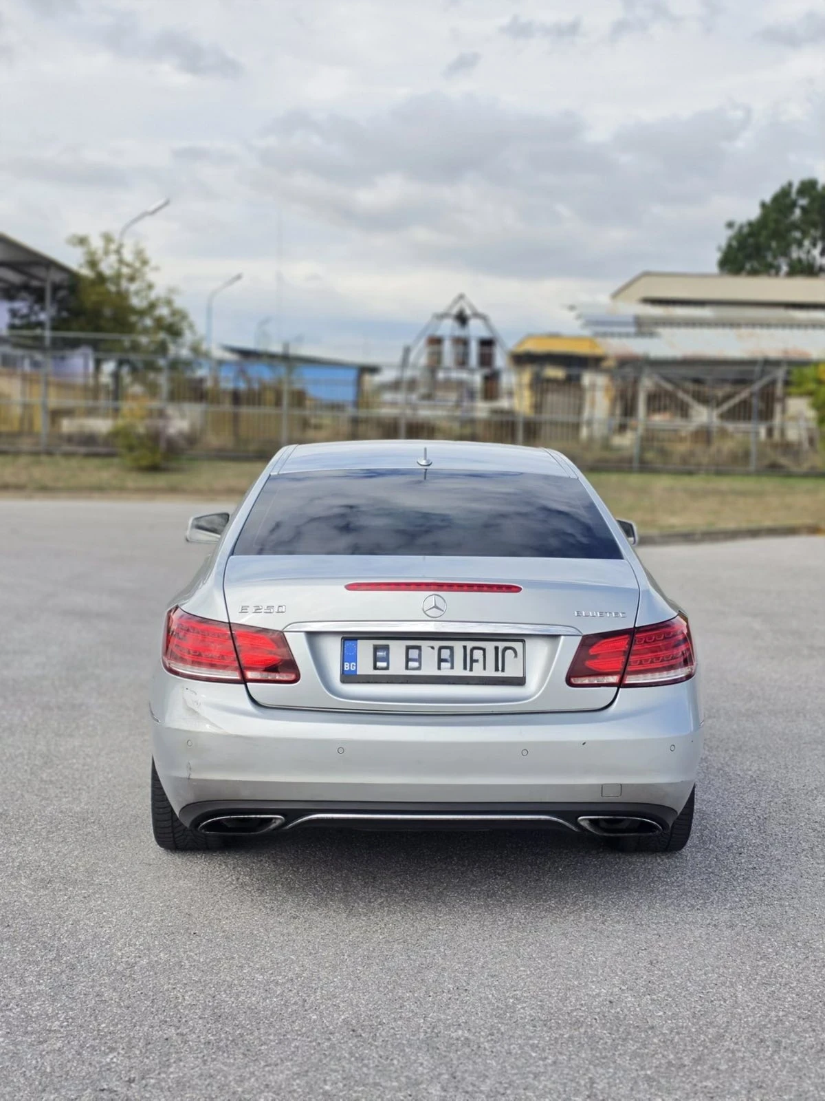 Mercedes-Benz E 250 9-G tronic, снимка 4 - Автомобили и джипове - 56518311