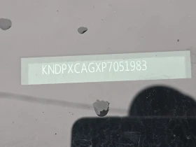 Kia Sportage Hybrid * * CARFAX * * АВТО КРЕДИТ * * , снимка 16