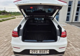 Mercedes-Benz GLC 220 d / AMG ПАКЕТ / 360 КАМЕРИ / ШИБИДАХ, снимка 3