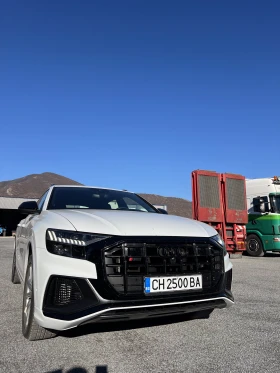 Audi SQ8, снимка 1