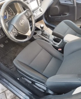 Обява за продажба на Toyota Rav4 2.0D4D 124ps 4x4 ~25 800 лв. - изображение 4 | Auto.bg Обява за продажба на Toyota Rav4 2.0D4D 124ps 4x4 ~25 800 лв. - изображение 4