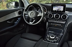 Mercedes-Benz GLC 220 4MATIC // DISTRONIK// EXCLUSIVE, снимка 10