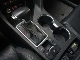 Kia Sportage 2.0 CRDi 4WD - 11296 € / 22093.06 лв. - 92124618 9