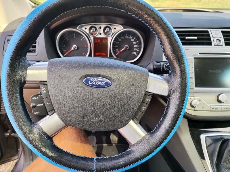 Ford Kuga, снимка 13 - Автомобили и джипове - 46387905