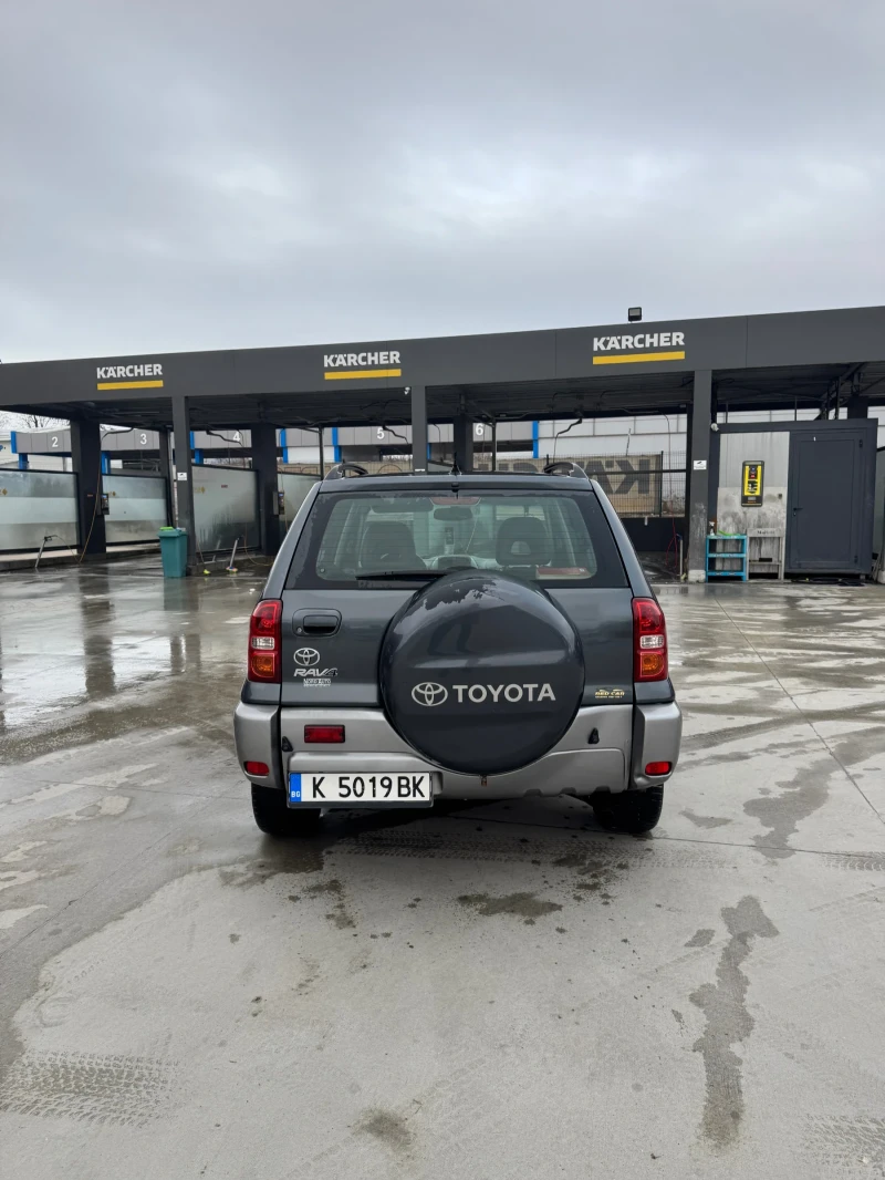 Toyota Rav4, снимка 3 - Автомобили и джипове - 48481557