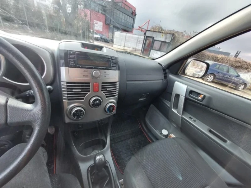 Daihatsu Terios 1.5, снимка 5 - Автомобили и джипове - 48953680