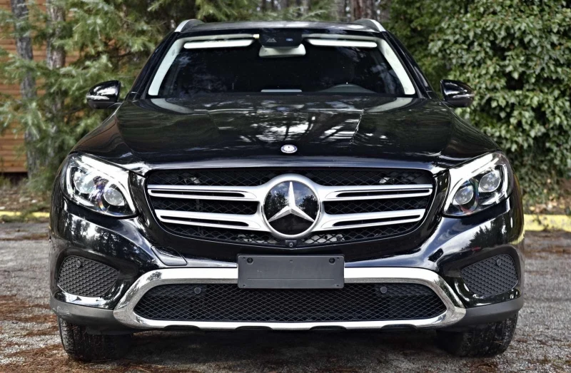 Mercedes-Benz GLC 220 4MATIC // DISTRONIK// EXCLUSIVE, снимка 2 - Автомобили и джипове - 53035693
