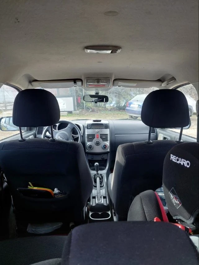 Daihatsu Terios 1.5, снимка 10 - Автомобили и джипове - 48953680