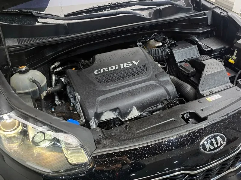 Kia Sportage 2.0 CRDi 4WD, снимка 6 - Автомобили и джипове - 54274973