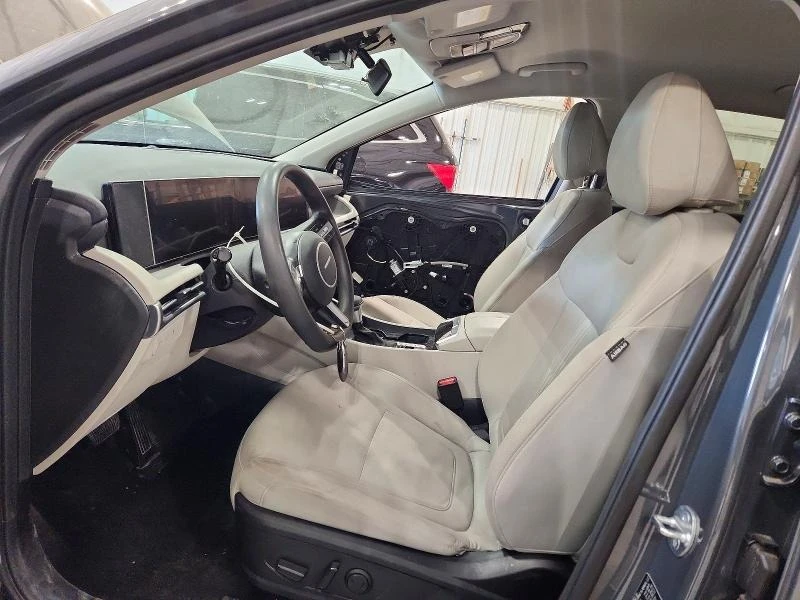 Hyundai Tucson, снимка 7 - Автомобили и джипове - 54787798