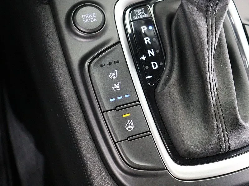 Hyundai Kona 1.6 - САМО 30% АВАНС, снимка 17 - Автомобили и джипове - 56305024