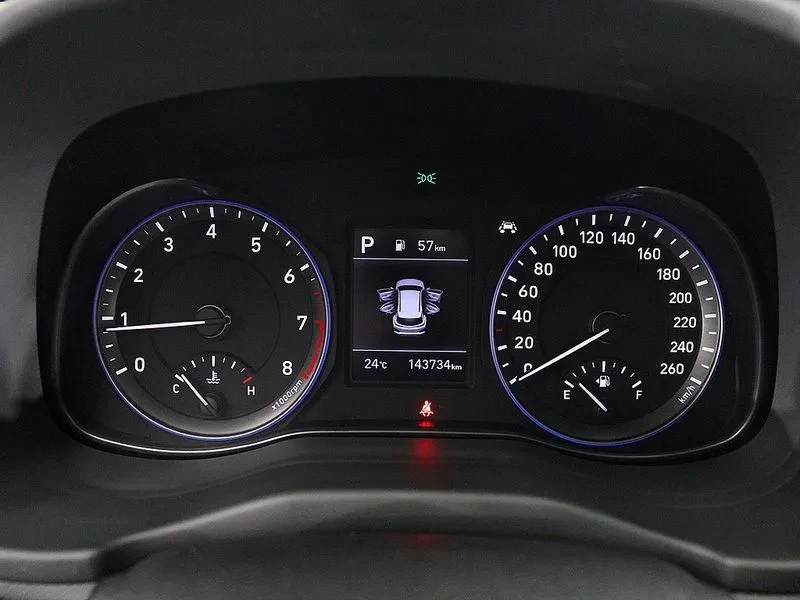 Hyundai Kona 1.6 - САМО 30% АВАНС, снимка 8 - Автомобили и джипове - 56305024