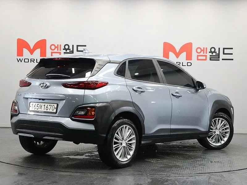 Hyundai Kona 1.6 - САМО 30% АВАНС, снимка 3 - Автомобили и джипове - 56305024