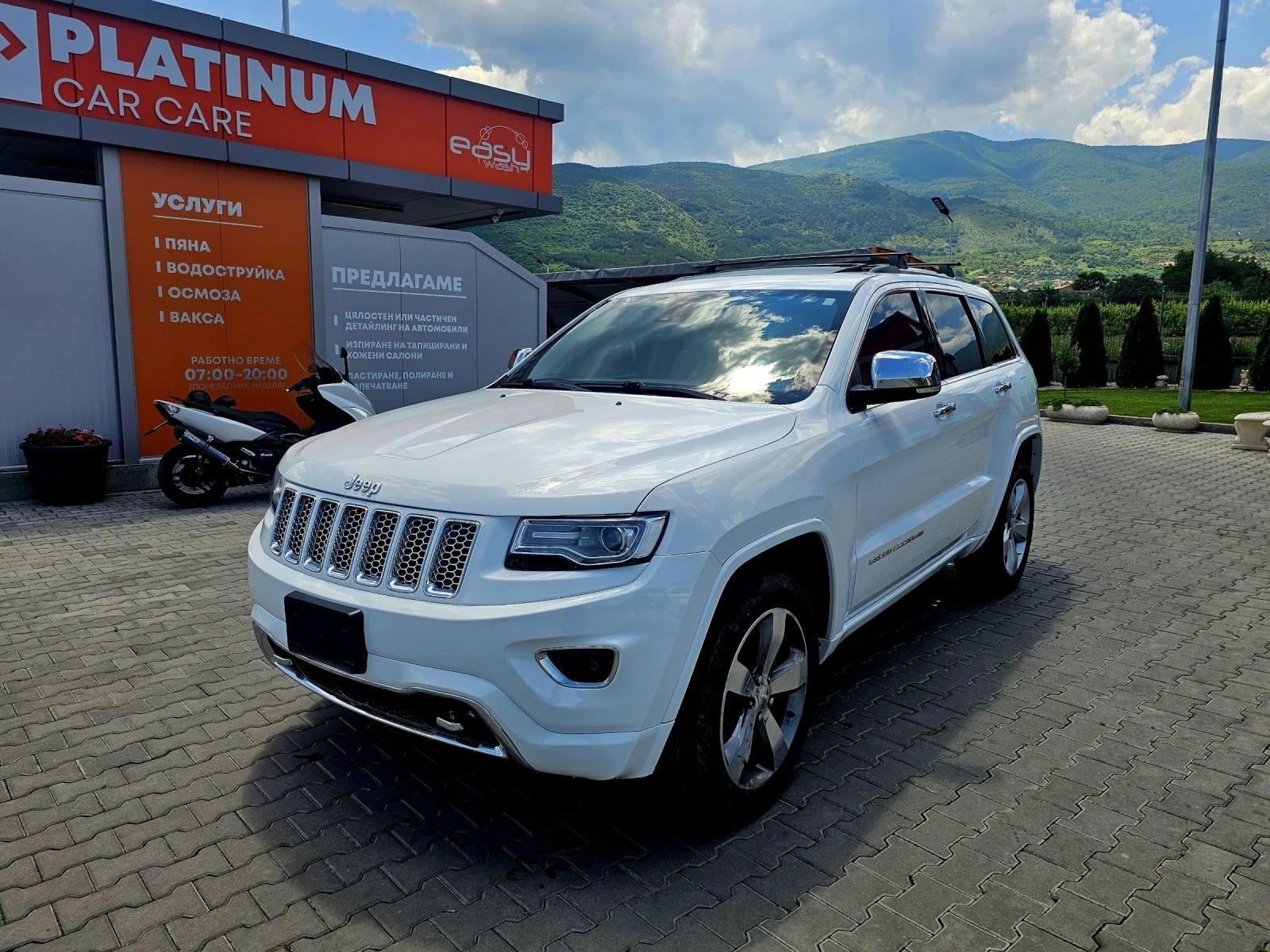 Jeep Grand cherokee 5.7 HEMI - изображение 2