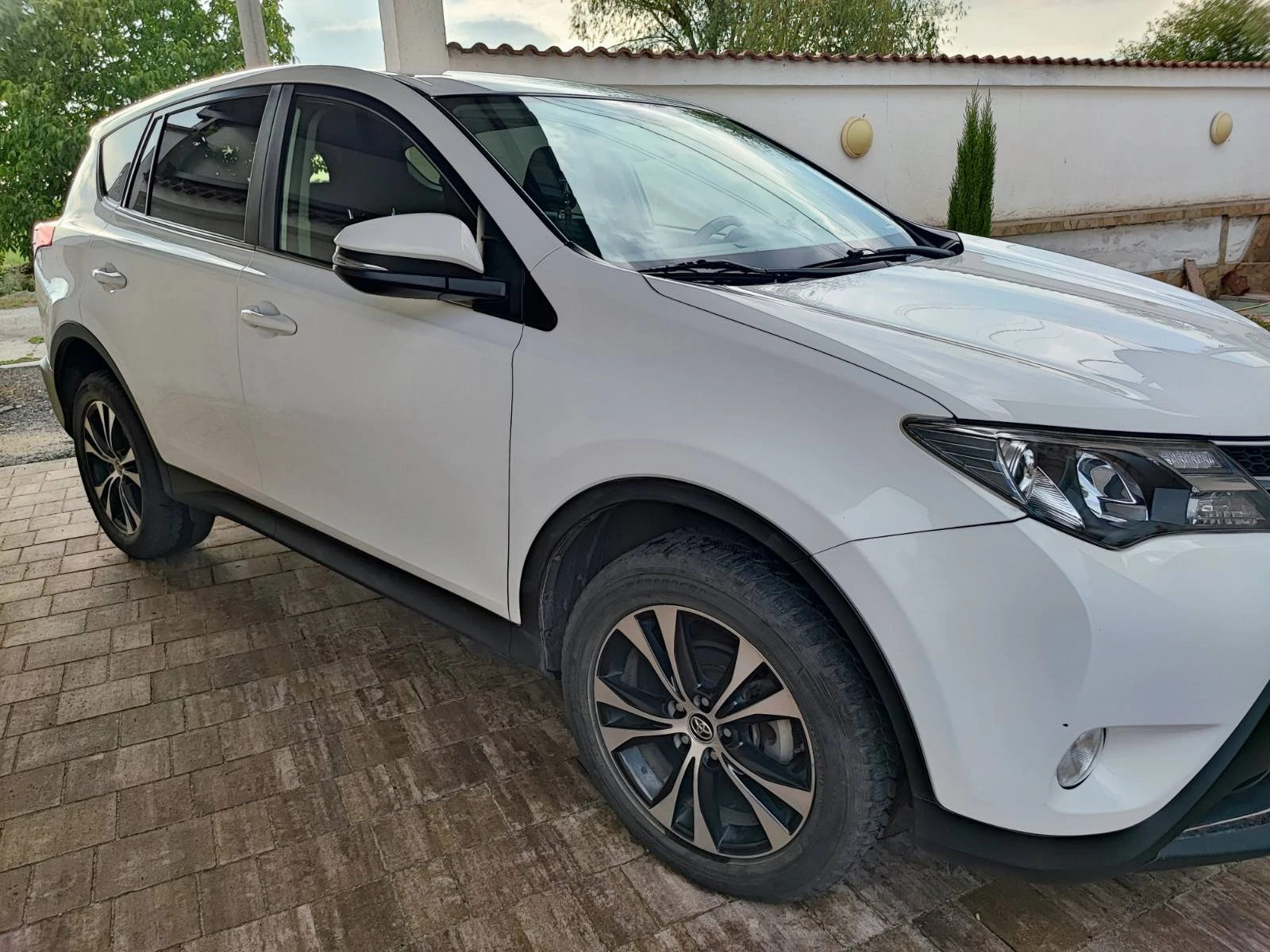 Toyota Rav4 2.0 D4D 4x4 - изображение 3