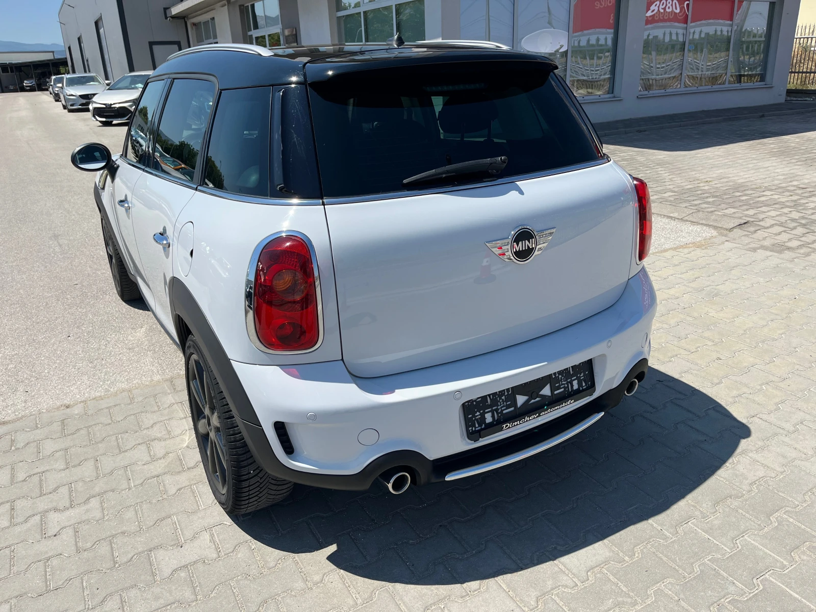 Mini Countryman 1.6 i 184k.c - изображение 5