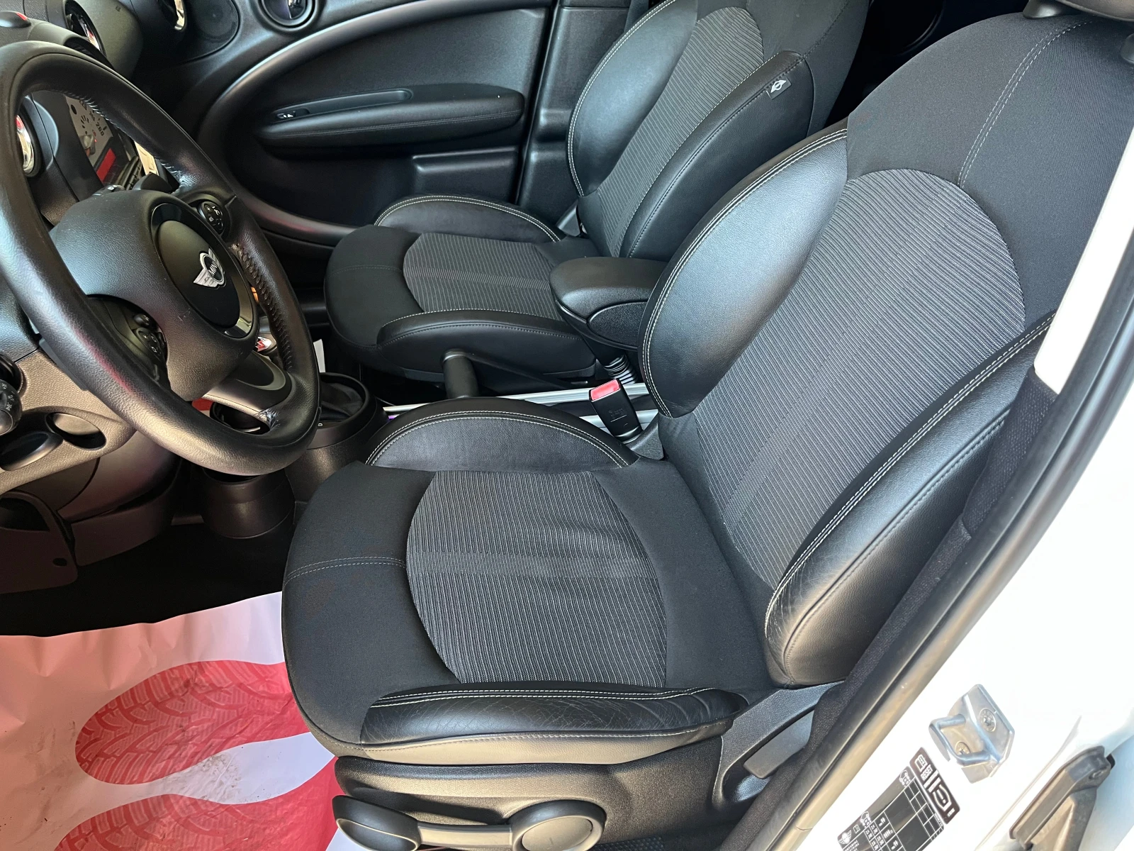 Mini Countryman 1.6 i 184k.c - изображение 7