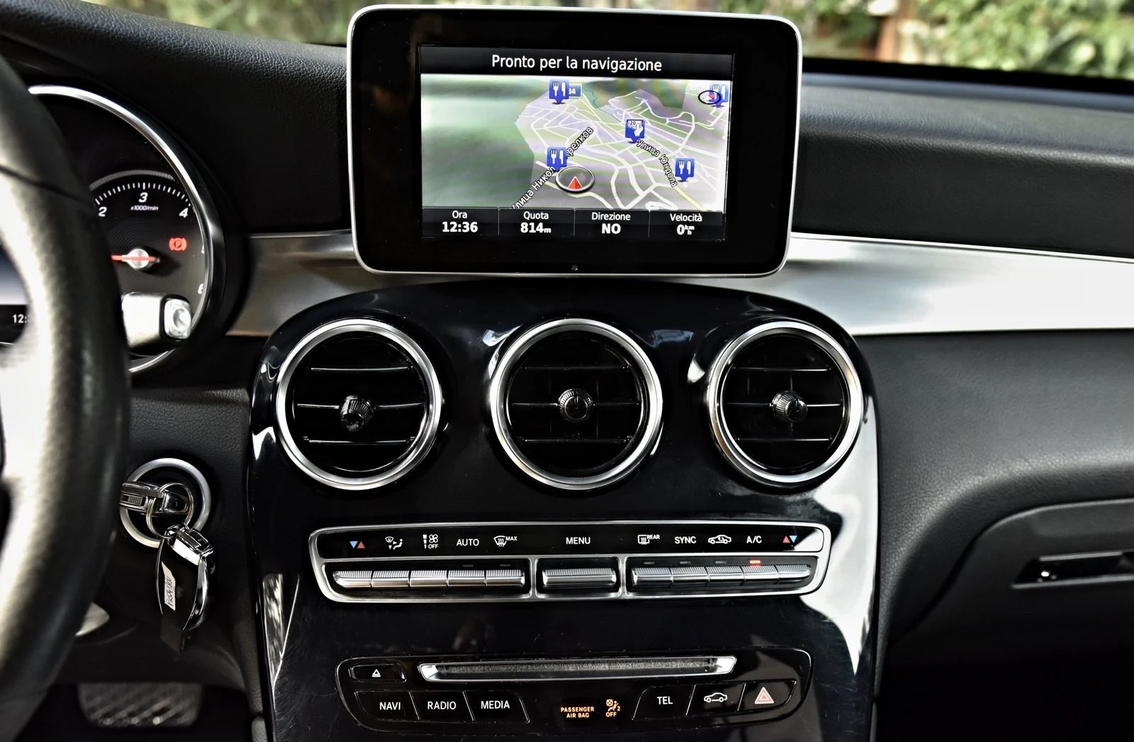 Mercedes-Benz GLC 220 4MATIC // DISTRONIK// EXCLUSIVE | Mobile.bg � ����������� 14