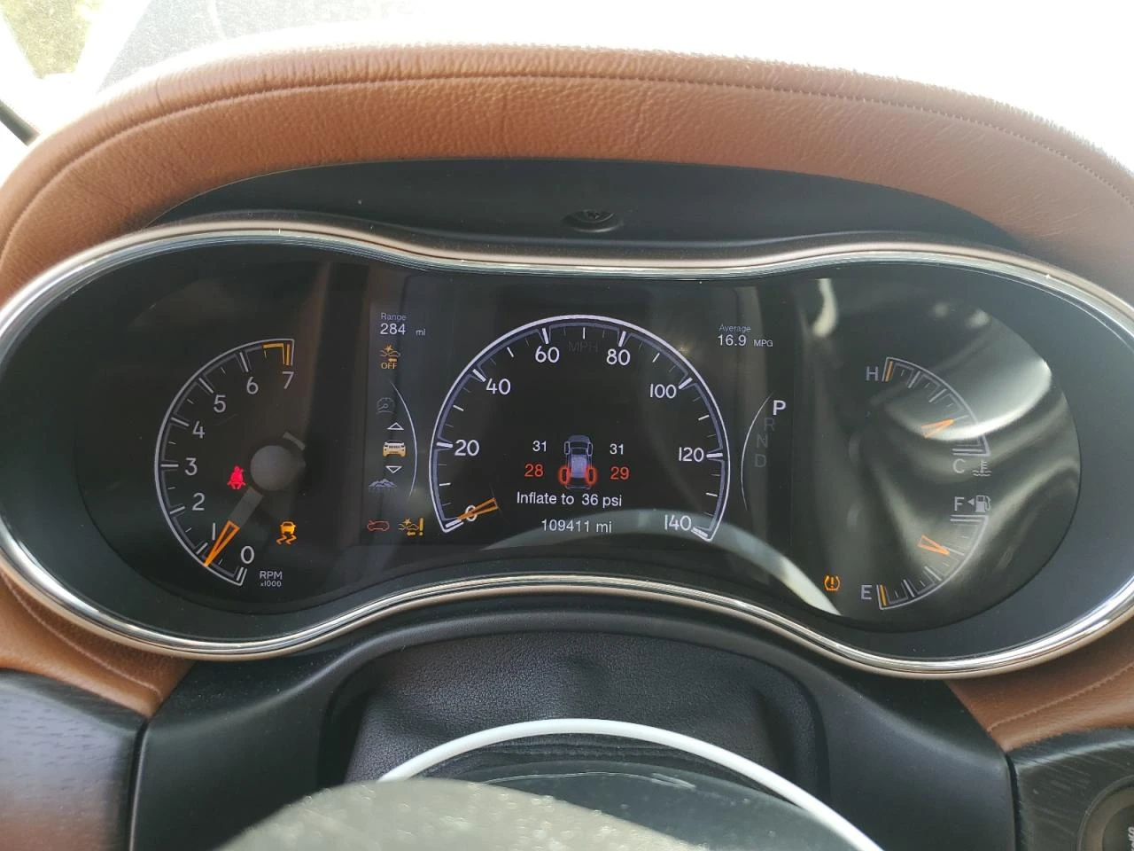 Jeep Grand cherokee SUMMIT / ДИСТРОНИК / ОБДУХ / ПОДГРЕВИ / ПАНОРАМА  - изображение 9