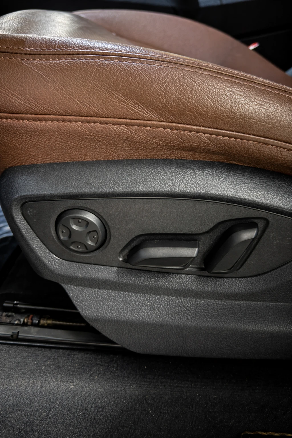 Audi Q7 Audi Q7 3.0TFSI 7местна 333к.с ПАНОРАМА-360 КАМЕРИ, снимка 8 - Автомобили и джипове - 53803390