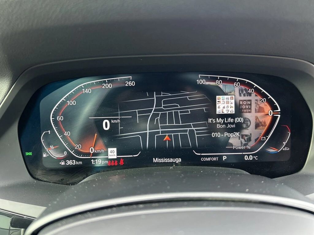 BMW X5 xDrive40i/HUD/360 Camera/ПАНОРАМА, снимка 10 - Автомобили и джипове - 53832042