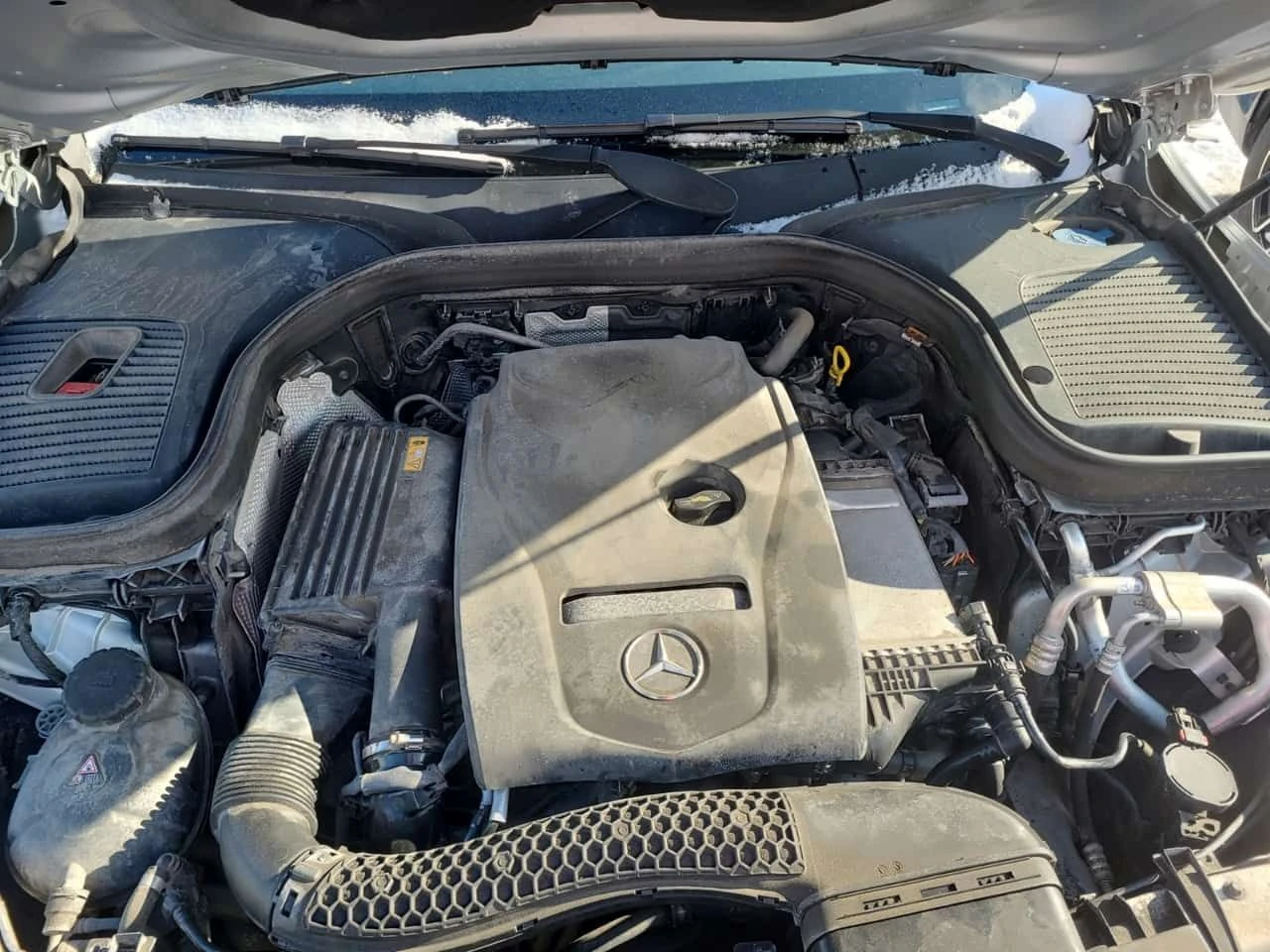 Mercedes-Benz GLC * 300 * * ПАНОРАМА* * ПОДГРЕВИ* * ЗАДНА КАМЕРА* , снимка 15 - Автомобили и джипове - 53849228